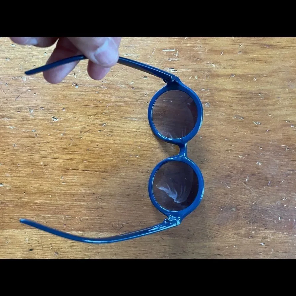 Girls gap Navy round sunglasses 6-8